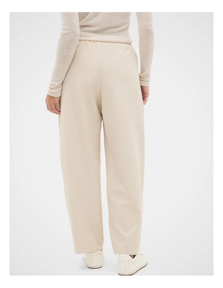 Easy Barrel Leg Pant in Vanilla Cream image 2