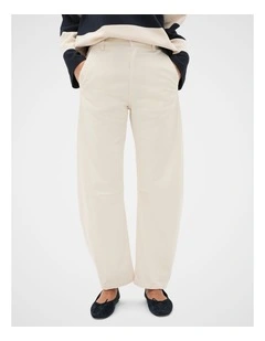 Twill Cotton Tapered Pant in Coconut Cream