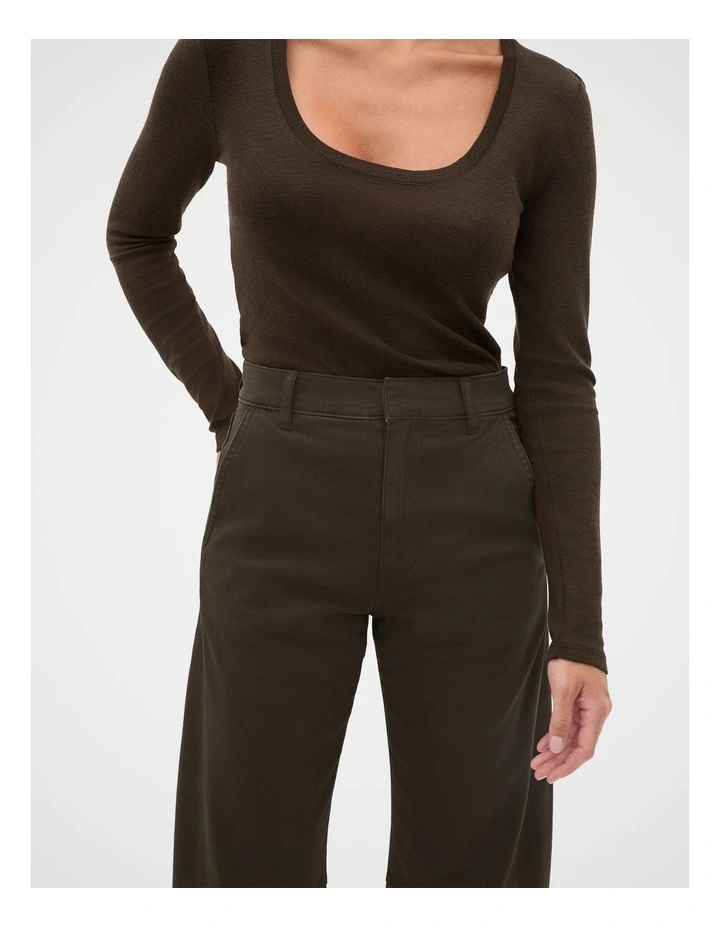 Twill Cotton Tapered Pant in Coffee Bean image 3