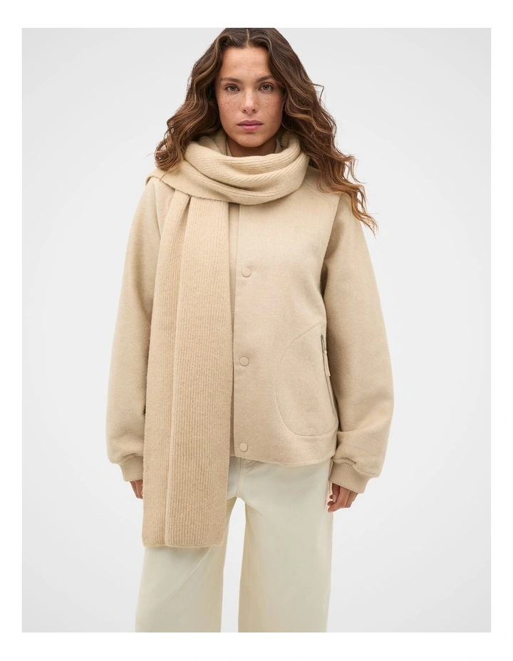 Cosy Scarf in Sandstone Marle image 2