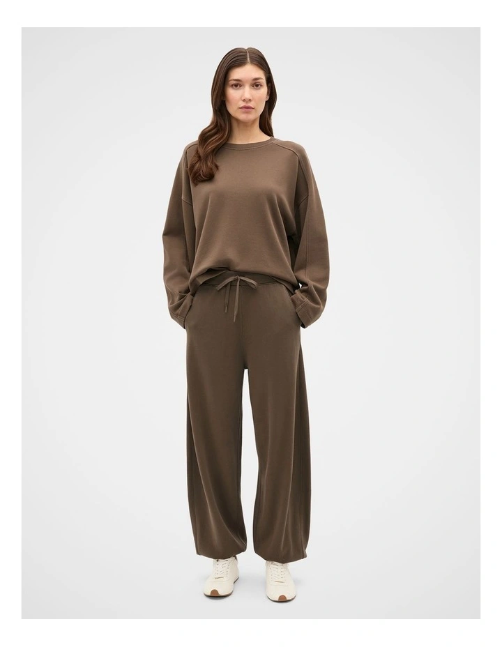 Terry Balloon Sleeve Sweat in Chestnut image 2