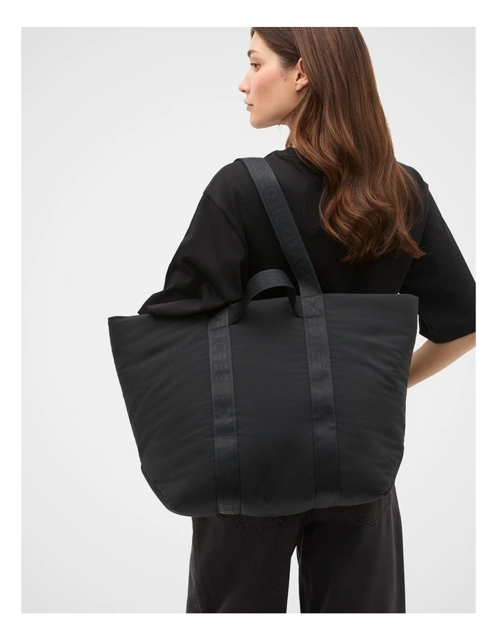 Seed Weekend Tote in Black image 2