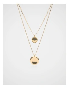 Sculptural Pendant Layered Necklace in Gold