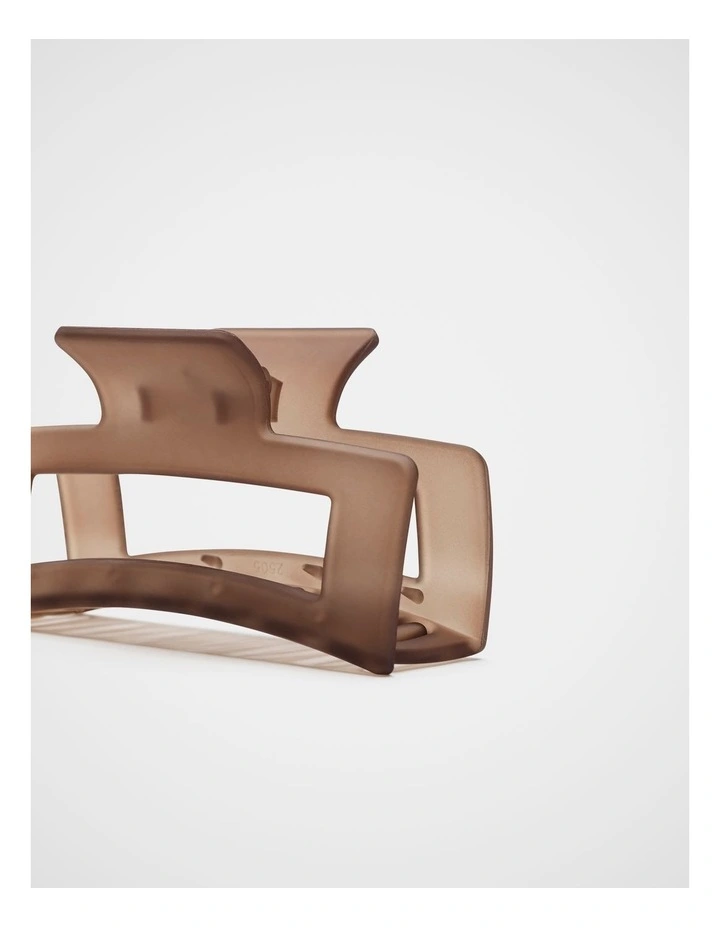 Rectangle Hair Claw in Chestnut image 2