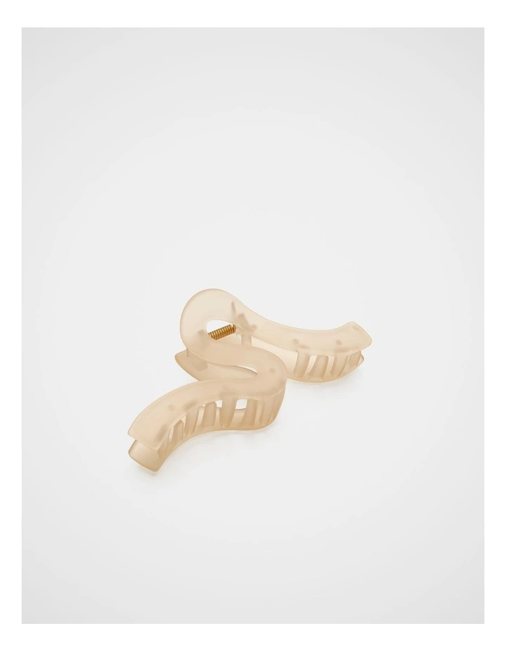 Wave Hair Claw in Cashew Cream image 1