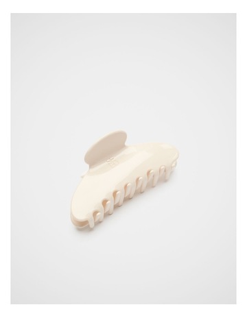 Cream colour