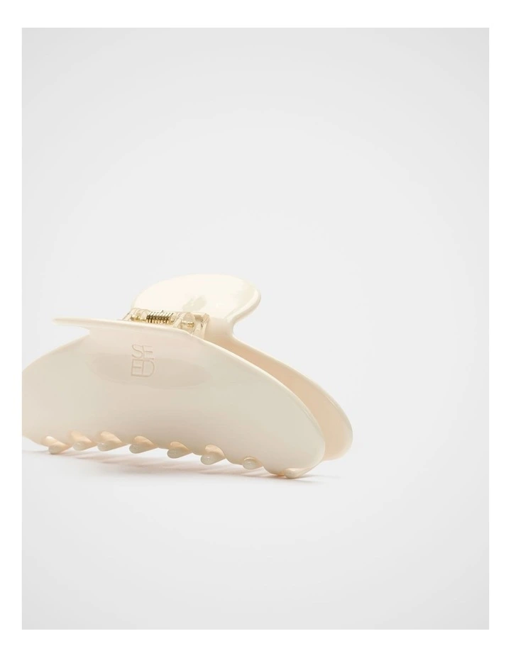 Seed Resin Hair Claw image 2