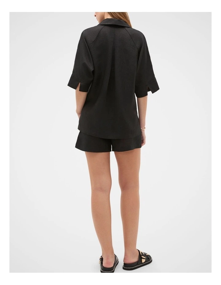 Core Linen Half Placket Popover image 3