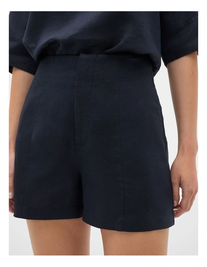 Core Linen High Rise Short image 1