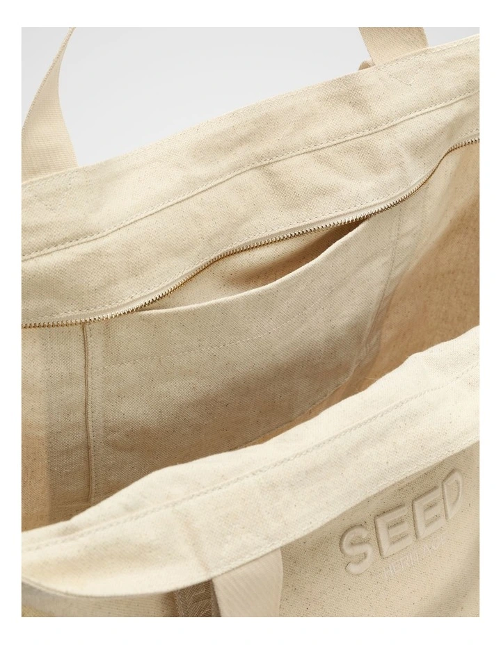 Seed Overnight Bag in Natural image 4