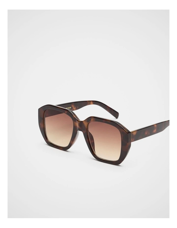 Erin Oversized Sunglasses image 3