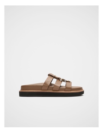 Tan colour