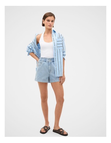 Chalk Blue Wash colour