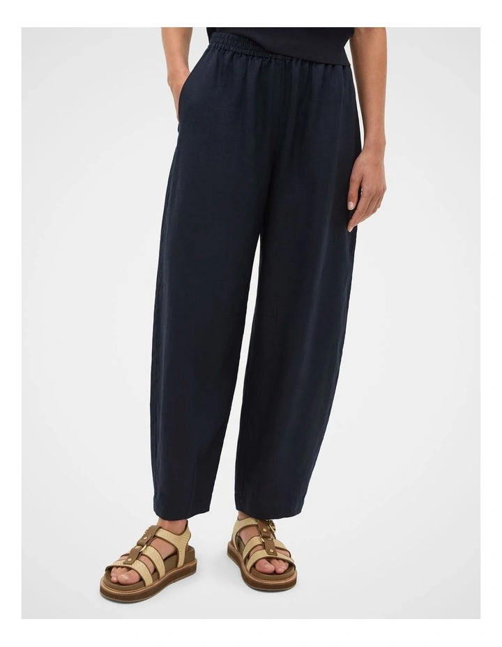 Core Linen Soft Barrel Leg Pant image 3