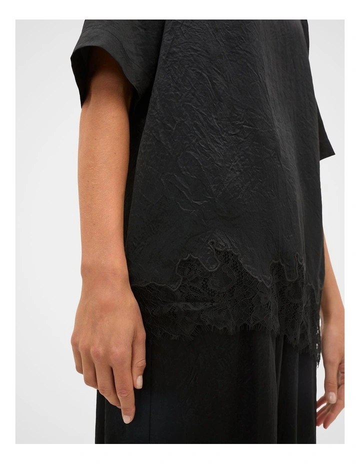 Crinkled Satin Longline Lace Tee image 2