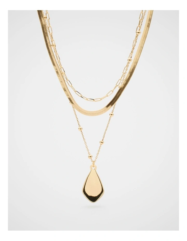 Oval Pendant Necklace image 1