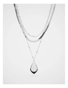 Oval Pendant Necklace