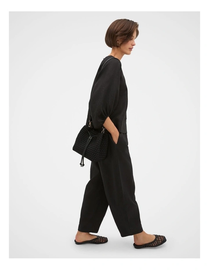 Woven Textured Bucket Bag in Black image 2