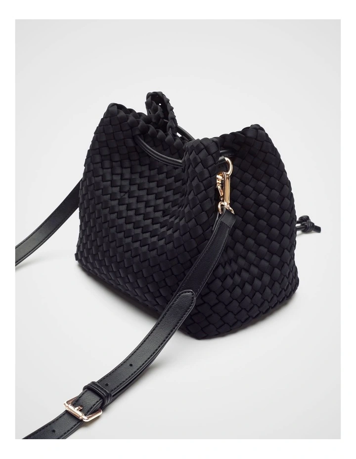 Woven Textured Bucket Bag in Black image 3