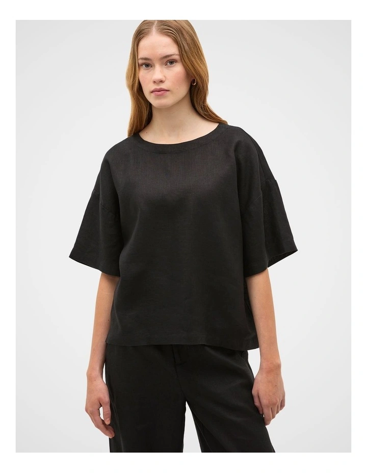 Core Linen Relaxed Tee image 2