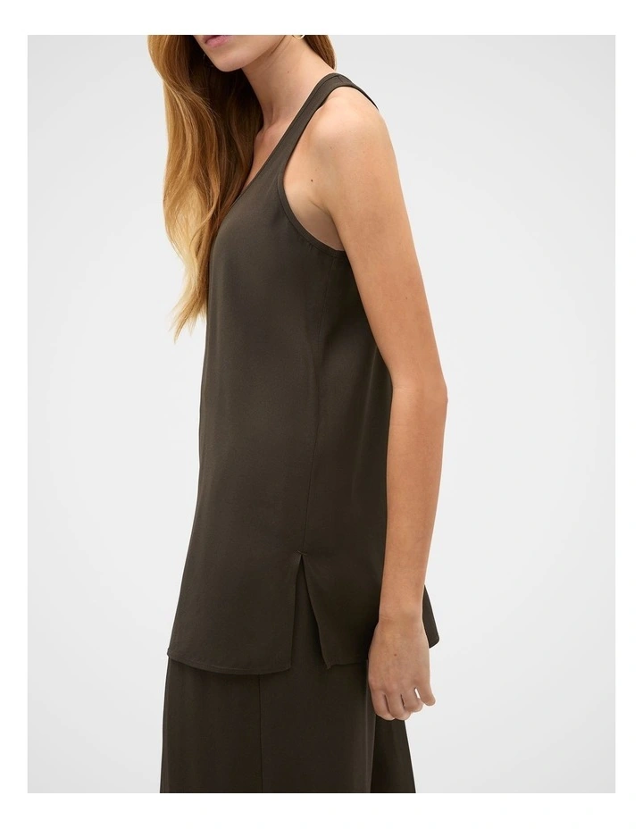 Satin Back Longline Tank image 4