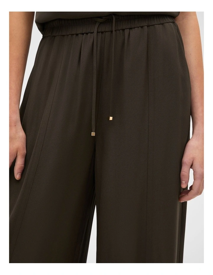 Satin Back Wide Leg Pant image 4