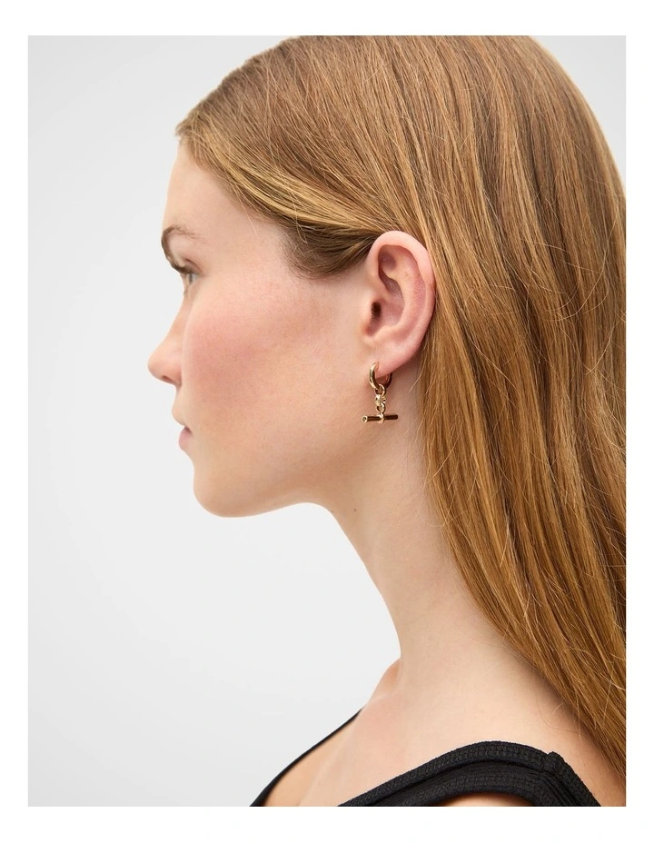 T Bar Pendant Earring image 2