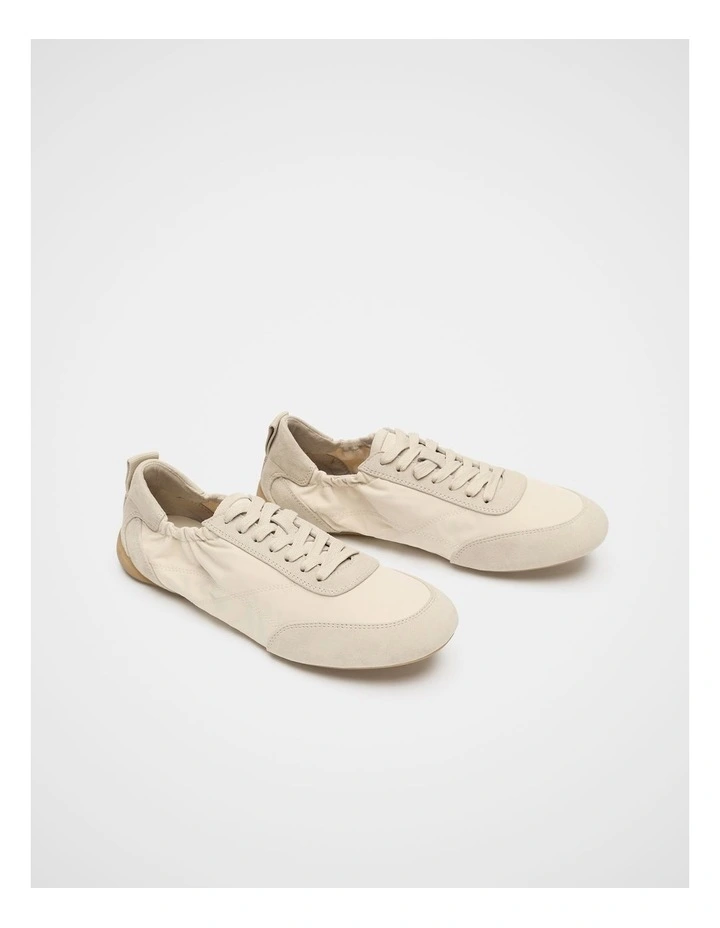 Remy Sneaker image 3