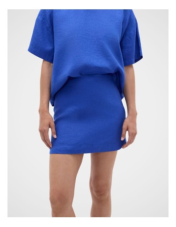 Sapphire Blue colour