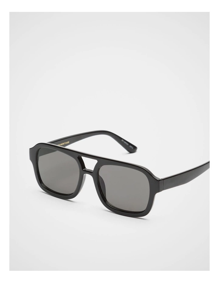 Zoe Navigator Sunglasses in Black image 3