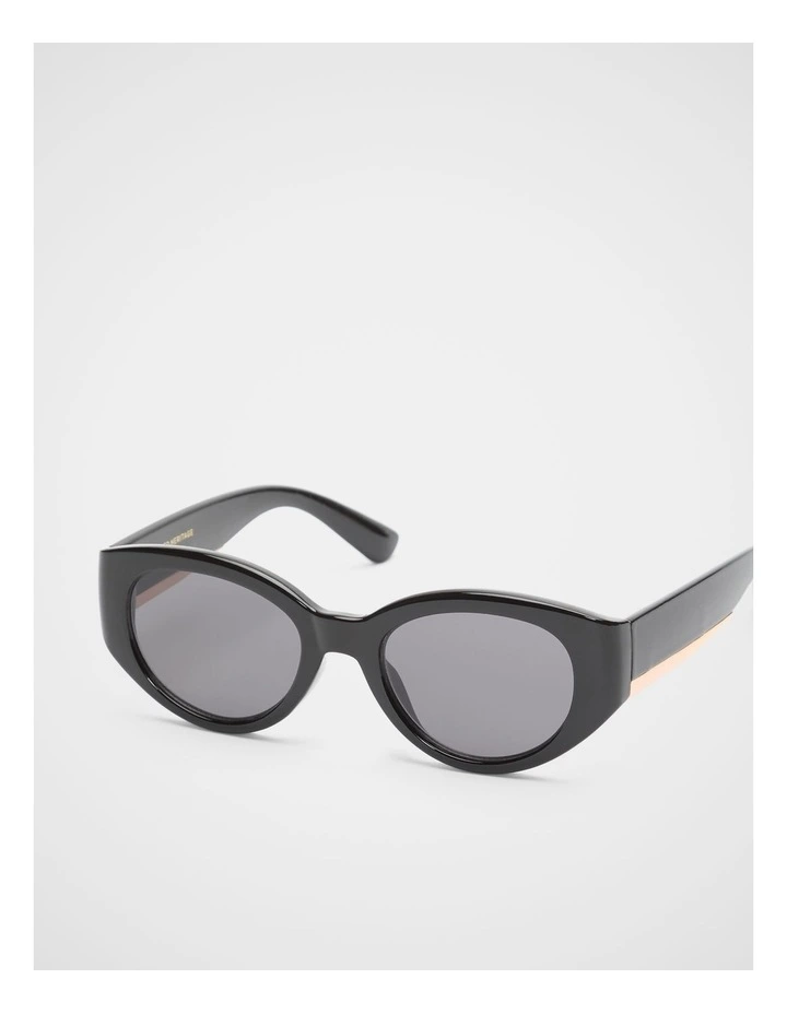 Katie Cateye Sunglasses in Black image 3