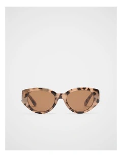 Katie Cateye Sunglasses in Milky Tort