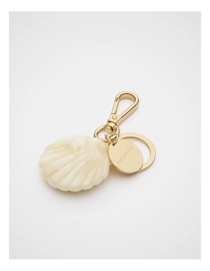 Resin Shell Keyring in Ivory image 2