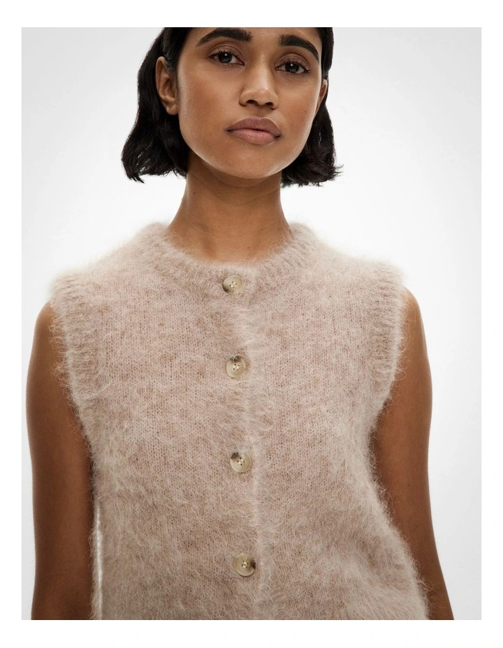 Fluffy Crew Knit Vest in Truffle Marle image 3