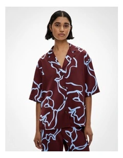 Short Sleeve Satin Shirt in Bordeaux Print