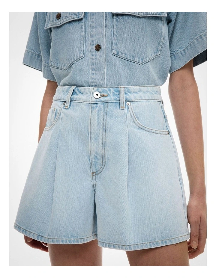 A Line Denim Shorts in Light Vintage Wash image 3
