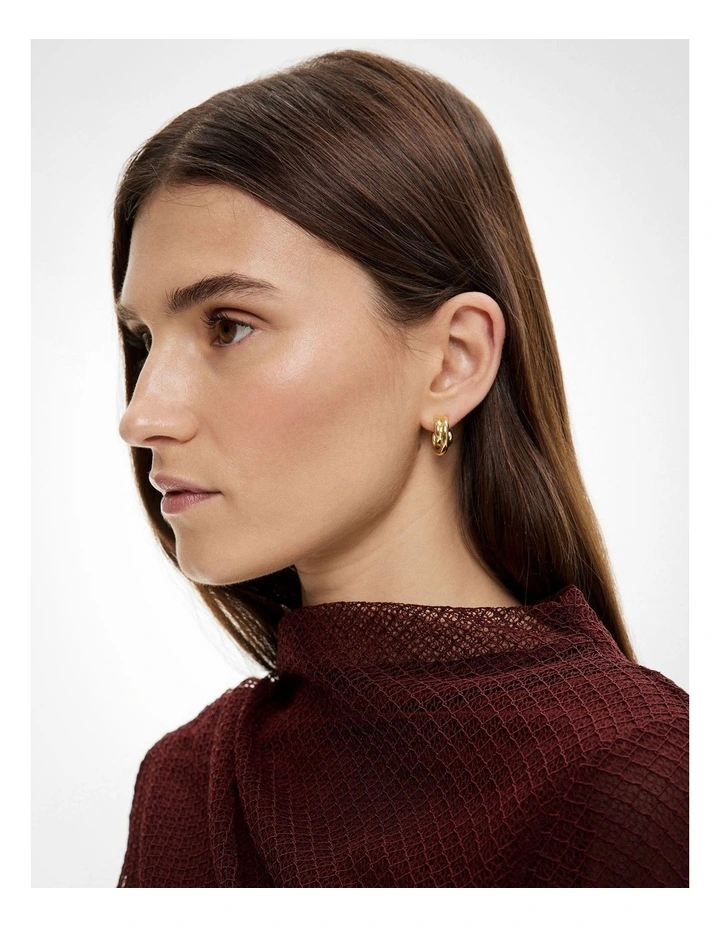 Esme Small Hoop Earrings in Gold image 2