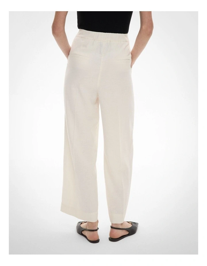 Linen Crop Pants in Fresh White image 4