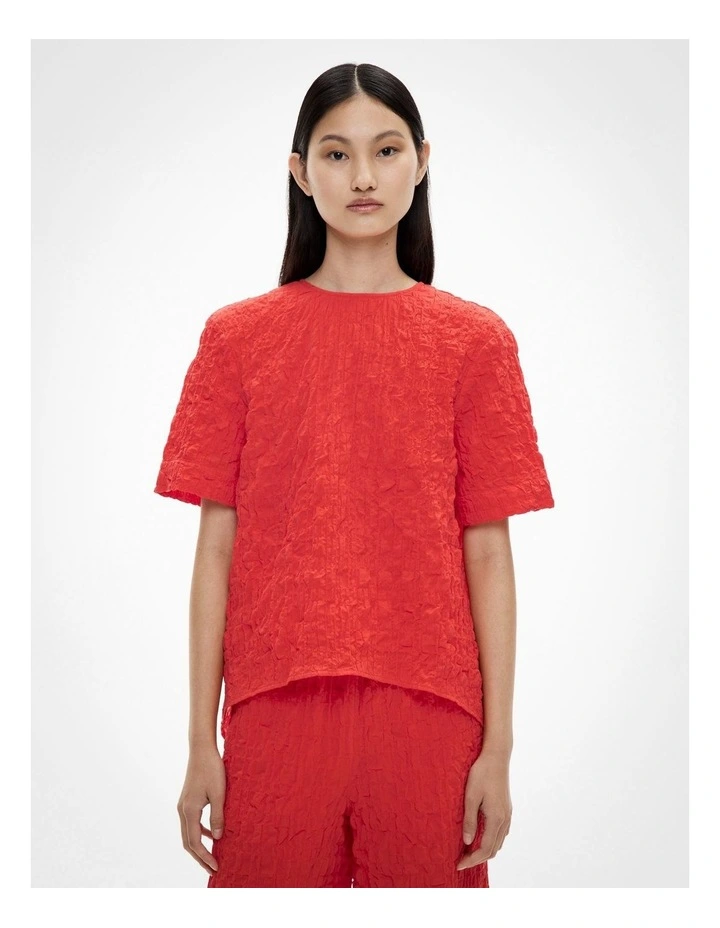 Crinkle T-shirt in Flame image 1