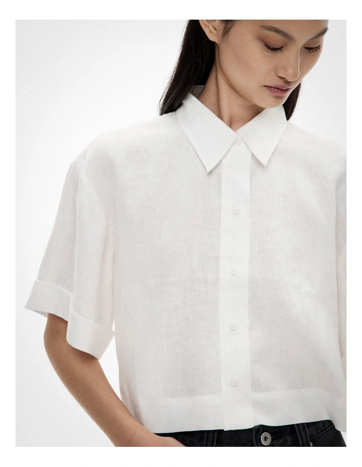Linen Crop Shirt in Fresh White image 3