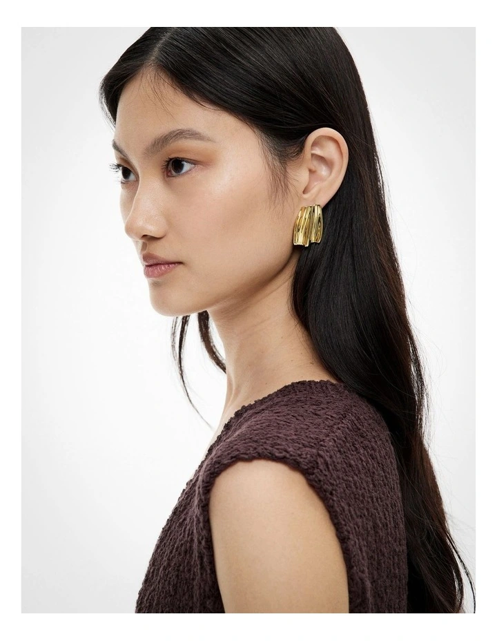 Nadia Earrings in Gold image 2