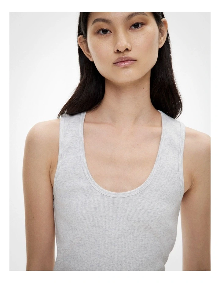 Scoop Rib Tank Top in Soft Silver Marle image 3