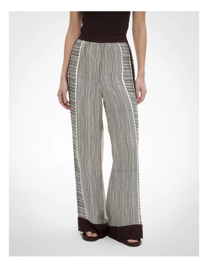 Pants in Scarf Print image 1