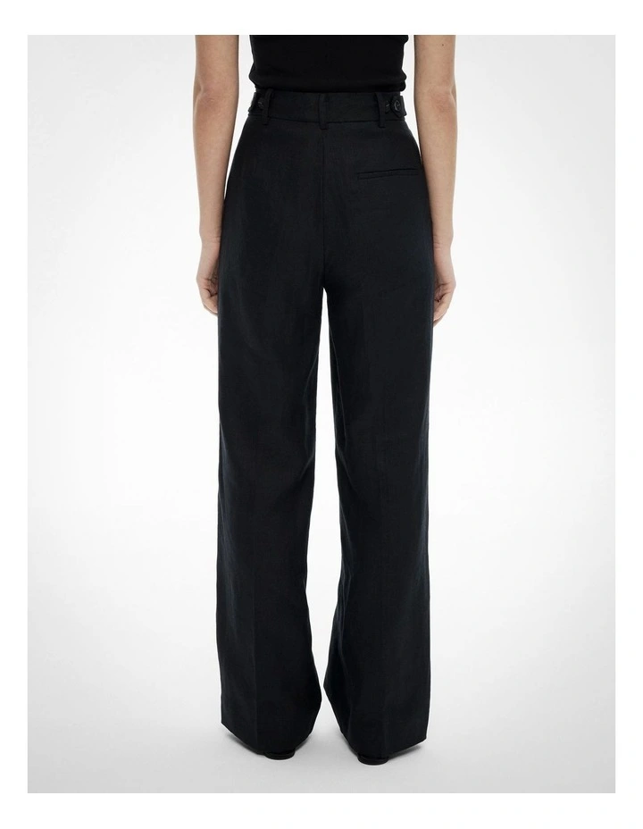 Slim Leg Stitch Pants in Black image 4