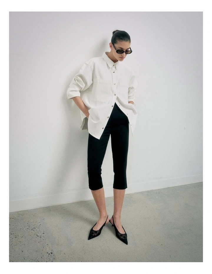 Capri Pants in Black image 2