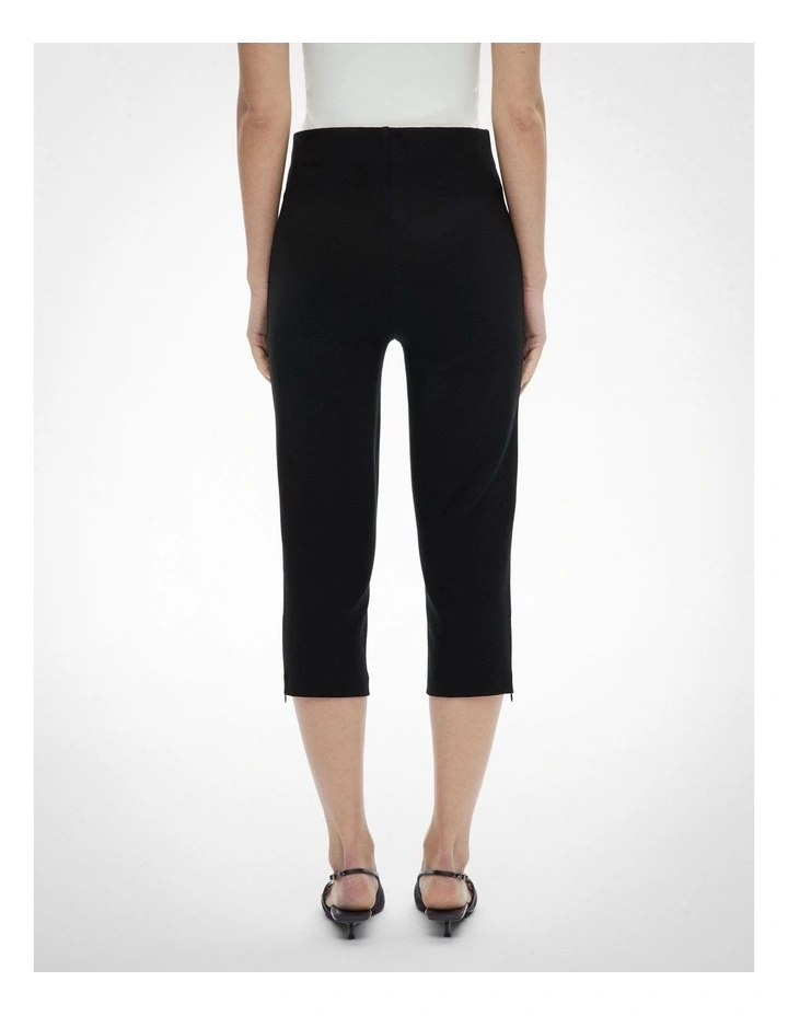 Capri Pants in Black image 6