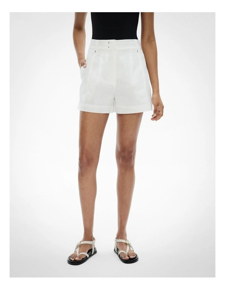 Tailored Shorts in Fresh White image 2