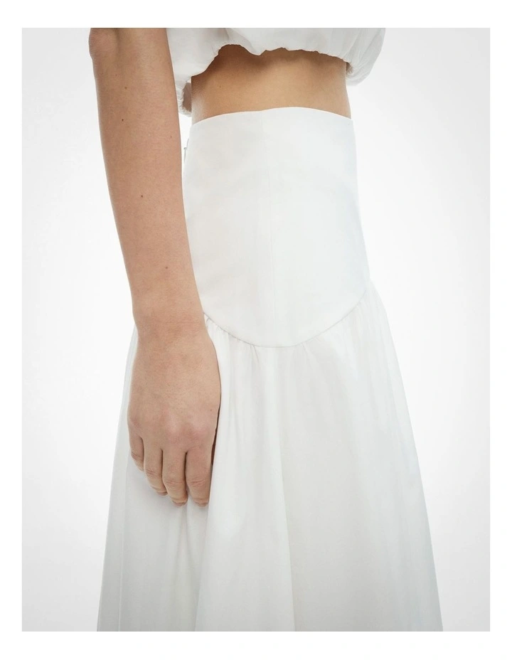 Basque Midi Skirt in Fresh White image 3