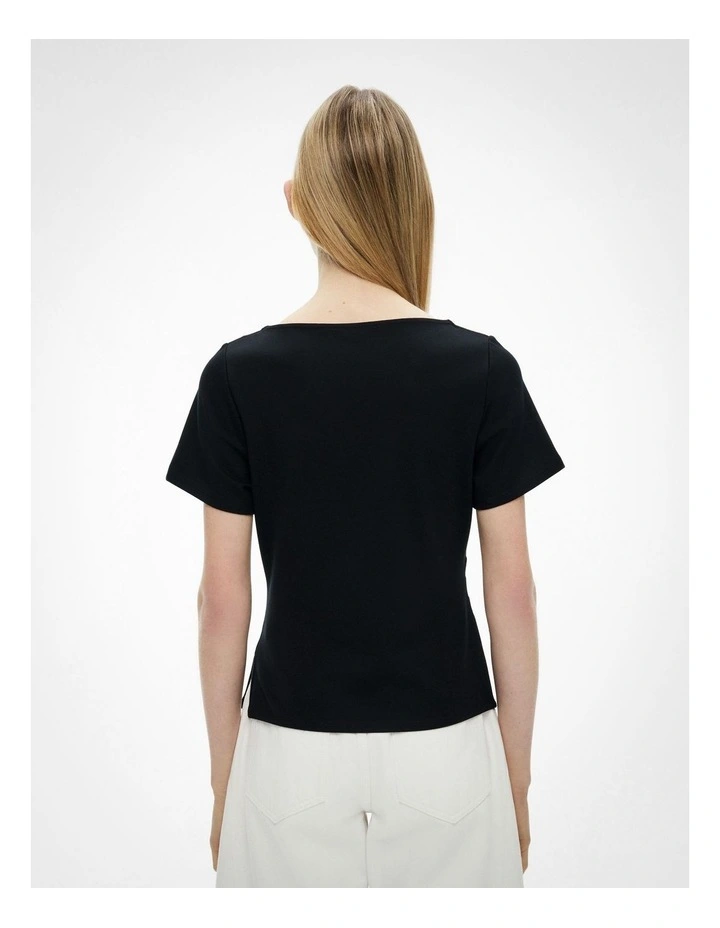 Tuck Wide Neck T-shirt in Black image 4