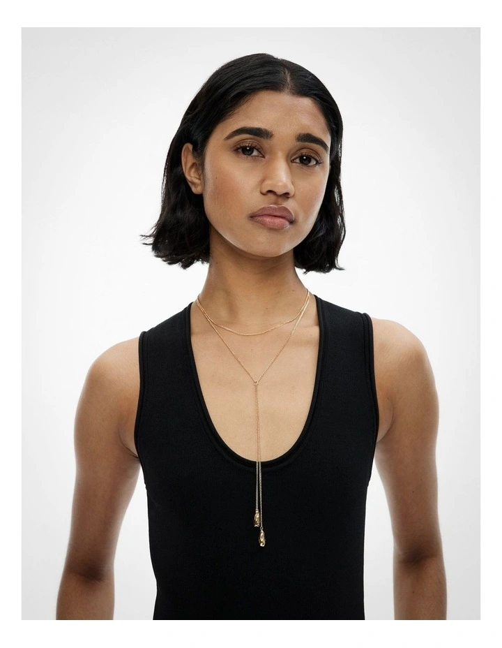 Mandy Lariat Necklace in Gold image 2